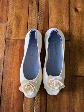 Women’s Cream Floral Ballet Flats